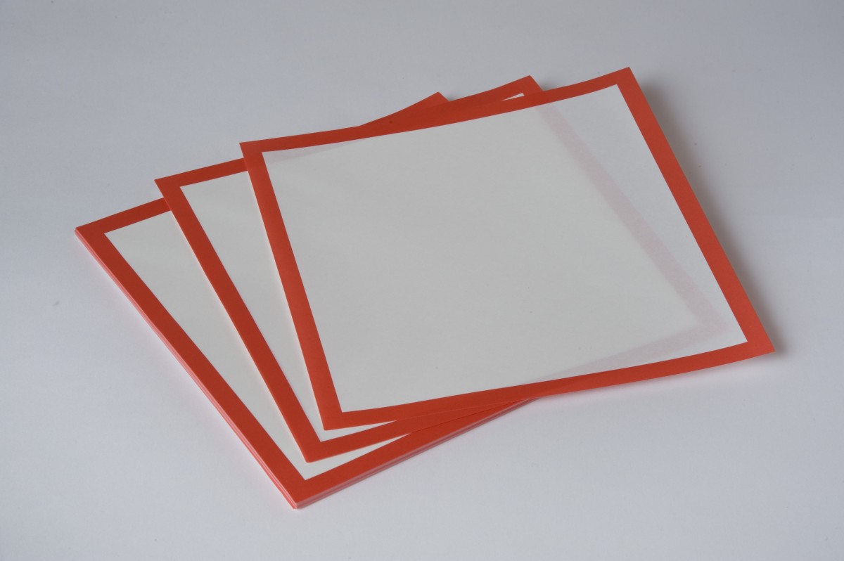 紅白敷紙　２２㎝角　100枚1組